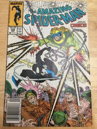 The Spider - Man 299 Marvel 1988 First Venom Cameo.  Great Book See Pic