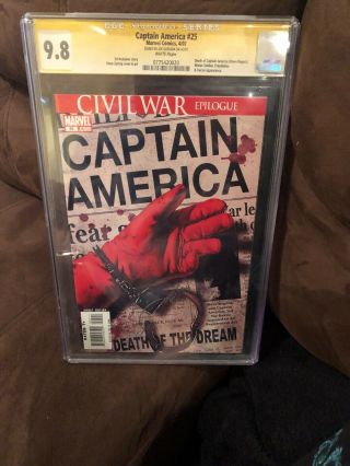 Captain America 25 Marvel Comics Cgc 9.  8 Signed By Joe Quesada