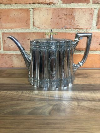 Lovely Vintage English Silver Plated Deco Stylish Teapot And Solid 840g