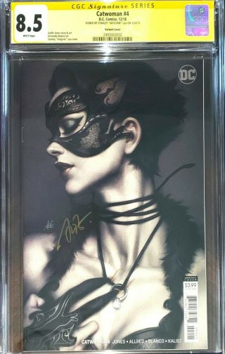 Catwoman 4 Variant Cover Cgc Ss 8.  5 Signed By Artgerm