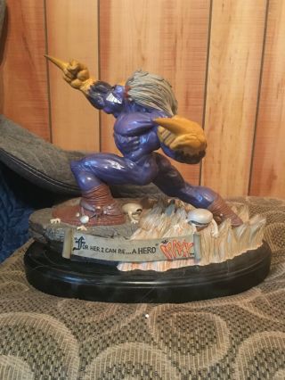 THE MAXX MOORE CREATIONS MTV COLD CAST PORCELAIN FIGURINE STATUE NO.  71/3500 2