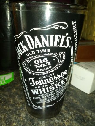 Jack Daniels Old No.  7 Whiskey Pint Glass.  Sept Is Jack 