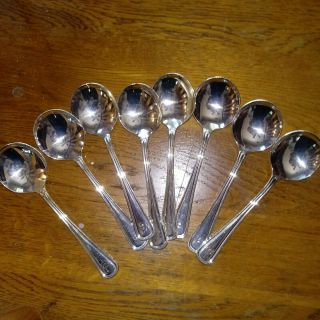 Set 8 Vintage Oneida Wm A Rogers Hotel Plate Cream Soup Spoons