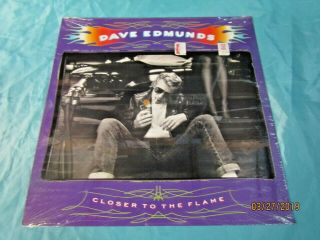 1990 11 Track Rock Lp: Dave Edmunds - Closer To The Flame - Capitol