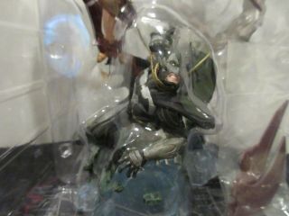 Injustice Gods Among Us Collector ' s Edition Statue Never Displayed NIB Batman 3