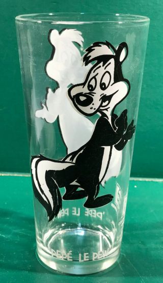 Vintage 1973 Pepe’ Le Pew Warner Bros.  Glass Looney Tunes
