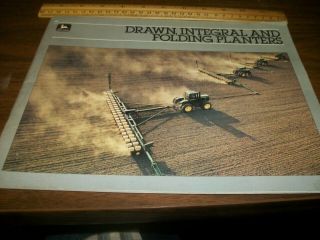 John Deere Drawn,  Integral,  And Folding Planters Brochure