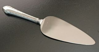 Towle Sterling Handled Chased Diana Pie Server