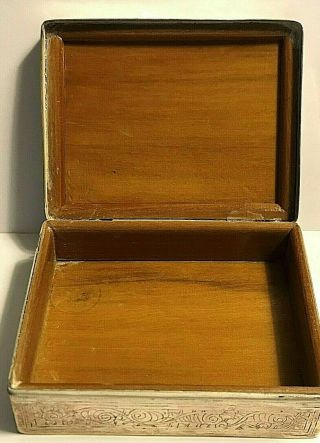 Vintage Egyptian Silver Box Engraved with Details Hallmarked 4