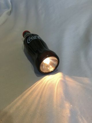 Vtg Coke Coca - Cola Bottle Flashlight,  7.  25 ",  Takes 2 C Batteries (not)