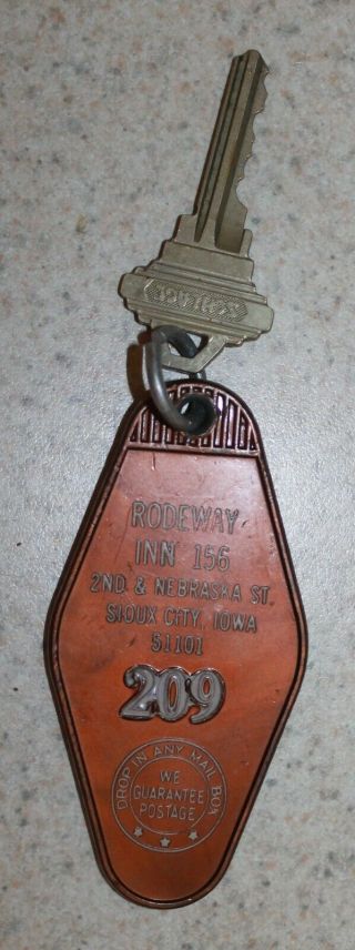 Vintage Roadway Inn,  Sioux City,  Iowa 209 Room Key