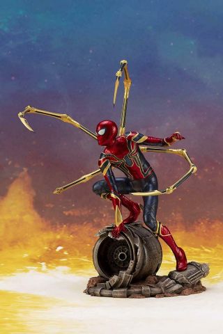 Kotobukiya Avengers Infinity War Iron Spider - Man ArtFx,  1/10 Scale Statue 3