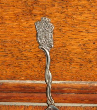 Vintage Breck ' s founded 1818 Silver Plated Spoon Hyacinth Made in Holland 4 7/8 