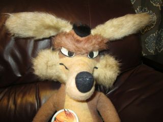 Vintage 1971 Warner Brothers Looney Tunes Wile E Coyote Plush by Mighty Star 26 