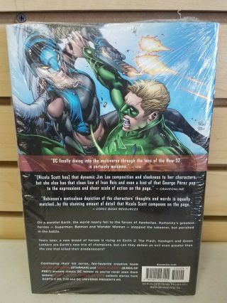 Earth 2 Vol.  2: The Tower of Fate (The 52) HC 2