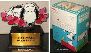 Htf Mib Vintage Peanuts Snoopy Gram Aviva Trophy Cold Nose Warm Heart Nos