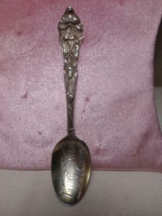 Lindstrom Minn.  Minnesota Sterling Silver Souvenir Spoon 14.  2 G Nr