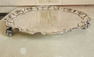 VINTAGE SILVER PLATED SALVER / TRAY 3 FOOTED.  10 INCHES DIAMETER 2