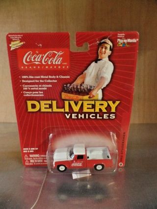 Coca - Cola Delivery Vehicle - 1962 Studebaker - Johnny Lightning (cdc - 61)