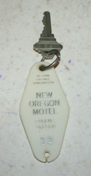 Vintage Oregon Motel Hotel Room Key From Eugene,  Ore.  Room 32