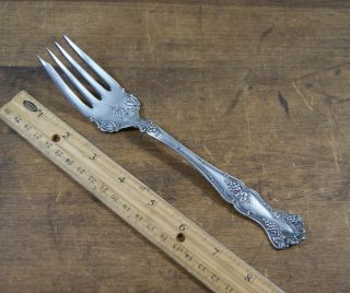 1847 Rogers Bros.  Vintage Grape Silver Plate Meat Serving Fork,  No Mono,  M - 1477