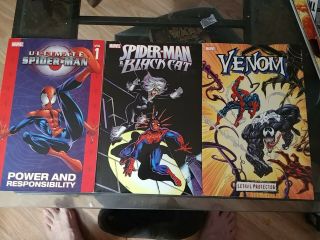 Spiderman 3 Trade Paperback Ultimate Spiderman 1,  Spiderman Black Cat And Venom