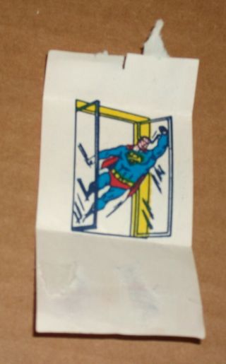 1967 Topps Comic Book Bubble Gum Batman Cover Superman Flies Window Tattoo