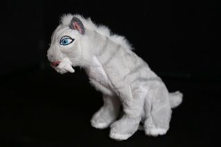 Ice Age Continental Drift Movie 9” Sitting Shira White Tiger Plush Toy Doll