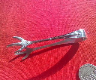 Lovely Little Vintage Silver Plate Sugar Tongs With Bird Claw Feet Only 8cms