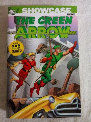 Showcase Presents: Green Arrow (2006,  Dc Comics) Great Shape