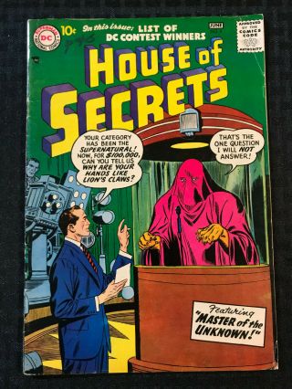 House Of Secrets 4 (may - June,  1957) Dc 4.  5 - 5.  0 Comic Book
