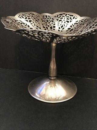 International Silver (silverplate,  Hollowware) Lovelace Serving Dish