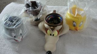 4 Plastic Looney Tunes Mugs