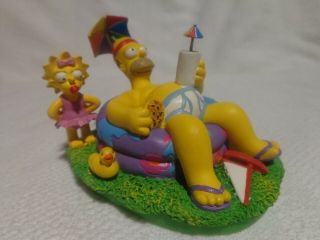 Simpsons At Home With Homer Figurine,  Cool Days Of Summer,  Casting 0657a,