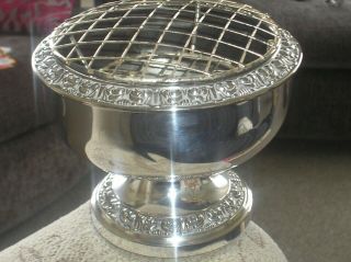 Large Vintage Ianthe Silver Plated Rose Bowl / Flower Bowl With Double Mesh