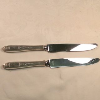 (2) Two 9 3/4 " Luncheon Knives,  Grosvenor,  Community/oneida,  Silver Plated,  1921