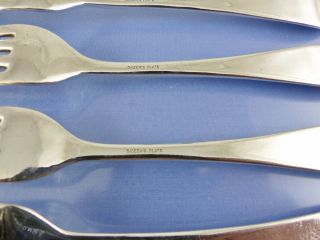 OLD ENGLISH,  WINDSOR,  PLAIN LUNCHEON FORK set of 4 BY QUEENS PLATE 4