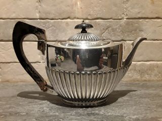 Goldsmiths And Silversmiths Co Silver Plate Teapot.
