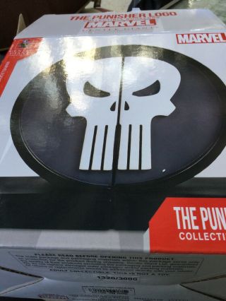 Gentle Giant X Marvel The Punisher Logo Collectible Bookends Limited Edition