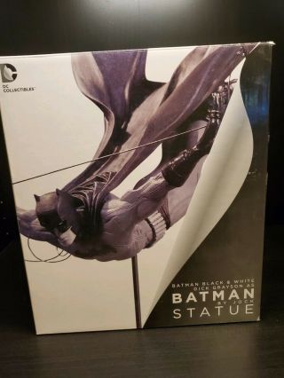 Dc Collectibles - Batman Black And White By Jock Statue (1st Edition)