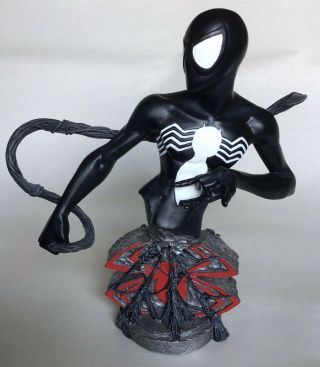 Marvel Spider - Man Black Suit Symbiote Bust By Diamond Select