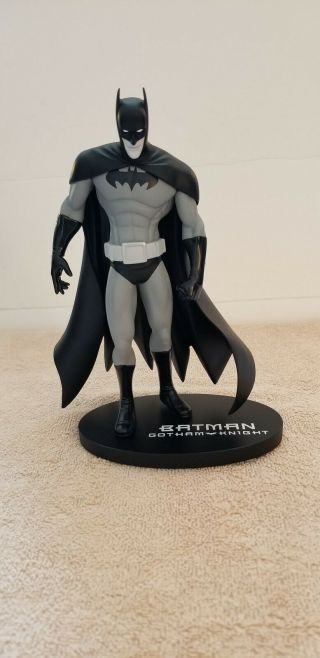 Batman Black & White Statue Batman Gotham Knight Special Edition 201 Of 3500.