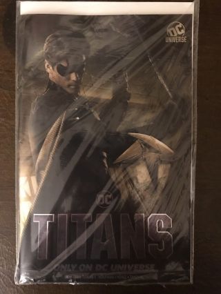 Teen Titans 1 Nycc Exclusive Robin Foil Cover Variant Dc Universe
