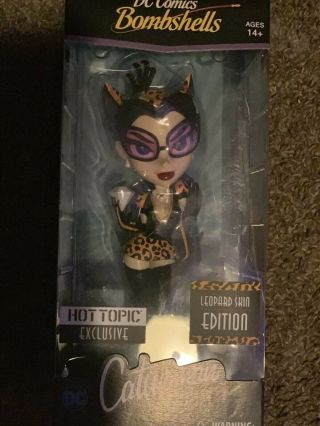 Cryptozoic Dc Comics Bombshells Catwoman Leopard Skin Edition Hot Topic Excl