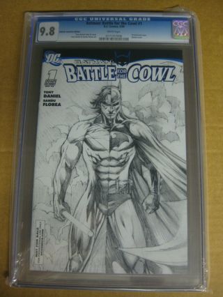 Batman Battle For The Cowl 1 Black & White Sketch Variant Cgc 9.  8 White Pages