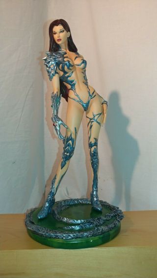 Witchblade 2 Resin Statue by Moore 3