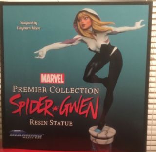 SPIDER - GWEN STATUE CS MOORE LIMITED EDITION 1916:3000 2