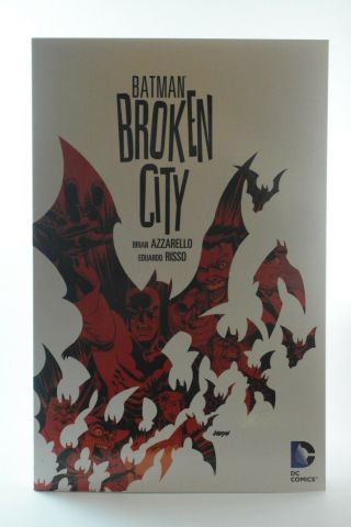 Batman Broken City (tpb) By Azzarello And Risso Dc Vertigo