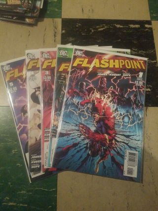 Flashpoint 1 - 5 Complete Set Plus 7 Tie - In Issues.  12 Comics Total
