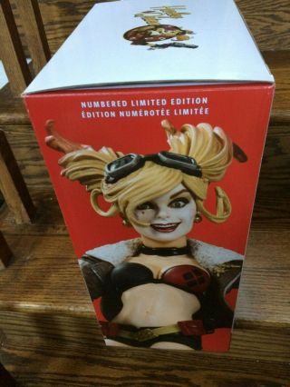 DC Comics Collectibles Bombshells Deluxe Harley Quinn Statue by Ant Lucia 14” 2